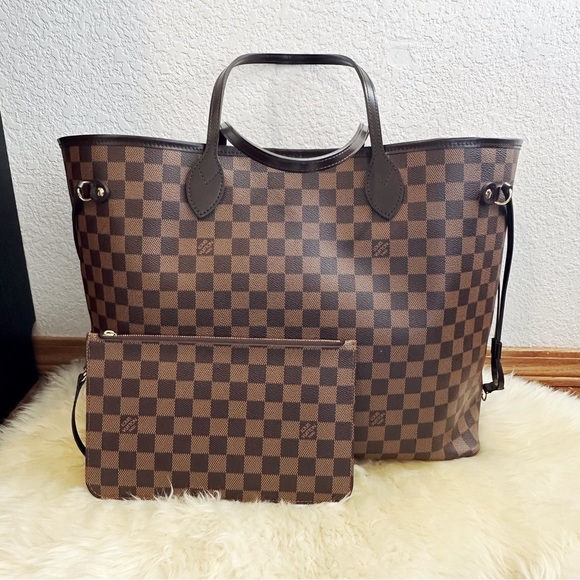 Louis Vuitton Neverfull GM Tote in Damier Ebene - Picture 2 of 6